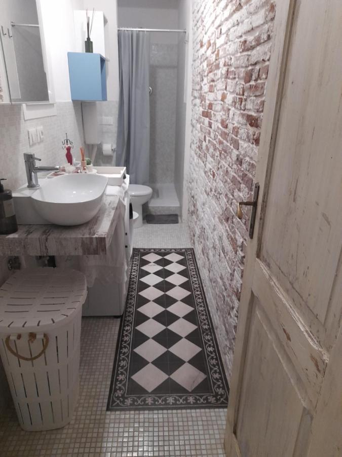 Casina Centotrecento-Romantic & Quite Apartment- Bologne Extérieur photo