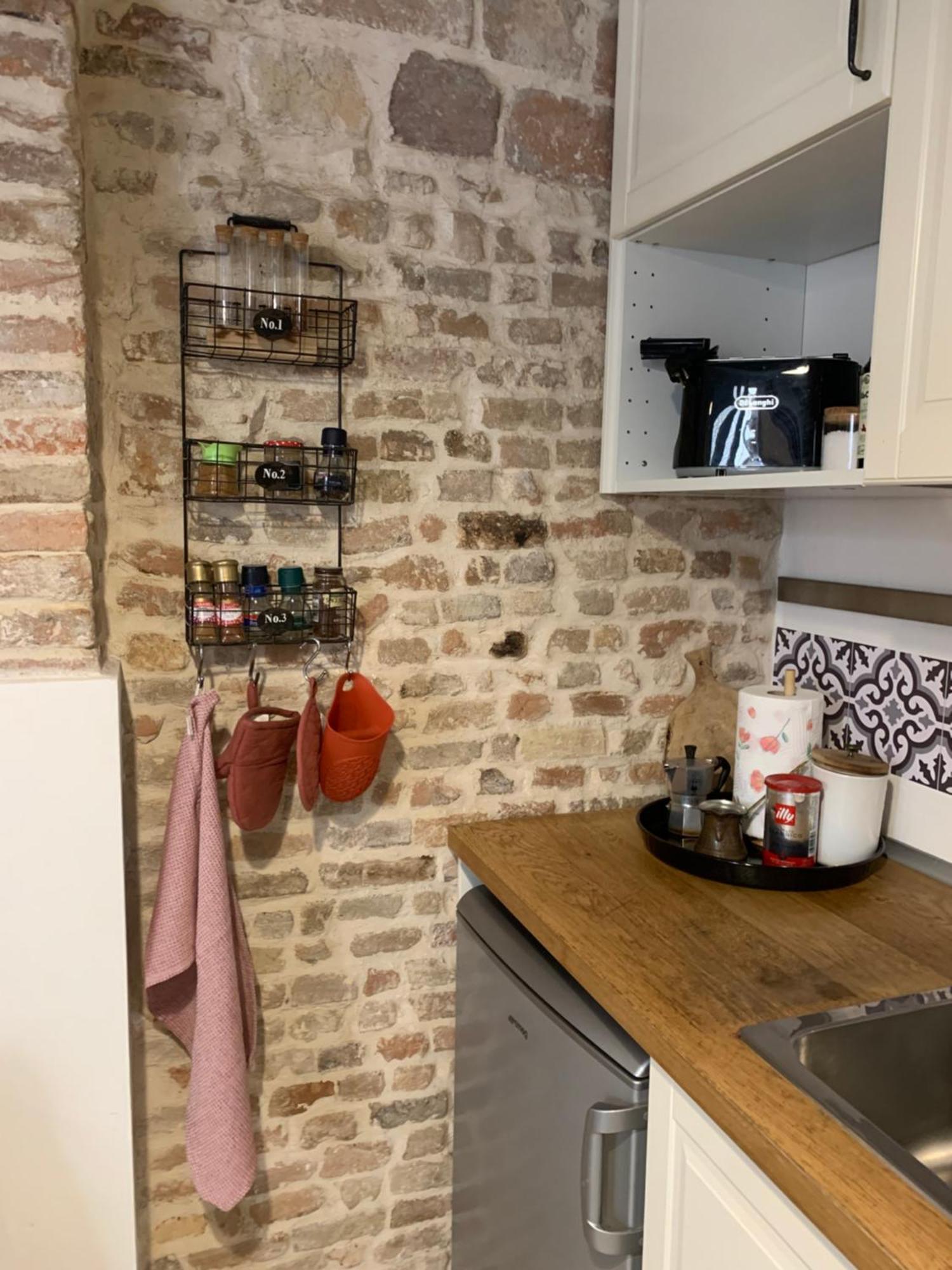 Casina Centotrecento-Romantic & Quite Apartment- Bologne Extérieur photo